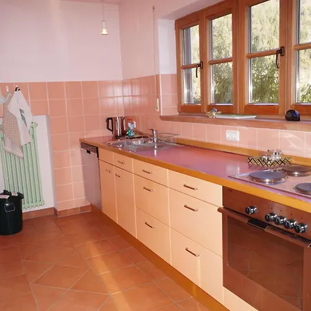 Ferienhaus-eschenlohe-direkt-in-bergnaehe-wanderungen-und-mountainbike-vom-haus-aus-moeglich