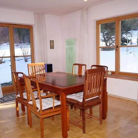 Ferienhaus-eschenlohe-direkt-in-bergnaehe-wanderungen-und-mountainbike-vom-haus-aus-moeglich Vakantiehuis Eschenlohe