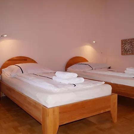 Vakantiehuis Ferienhaus-eschenlohe-direkt-in-bergnaehe-wanderungen-und-mountainbike-vom-haus-aus-moeglich Eschenlohe